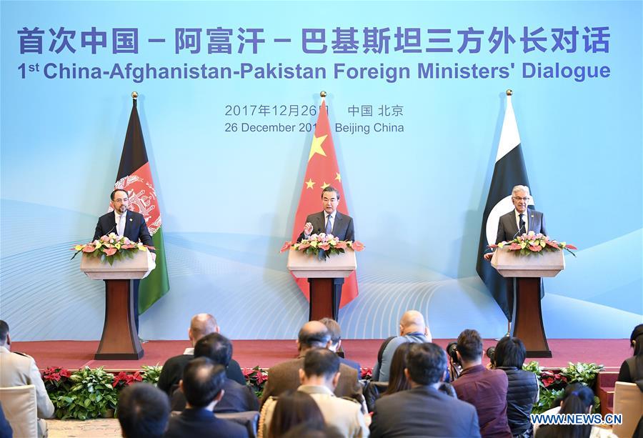 China, Pakistan, Afghanistan agree to discuss extending economic corridor 